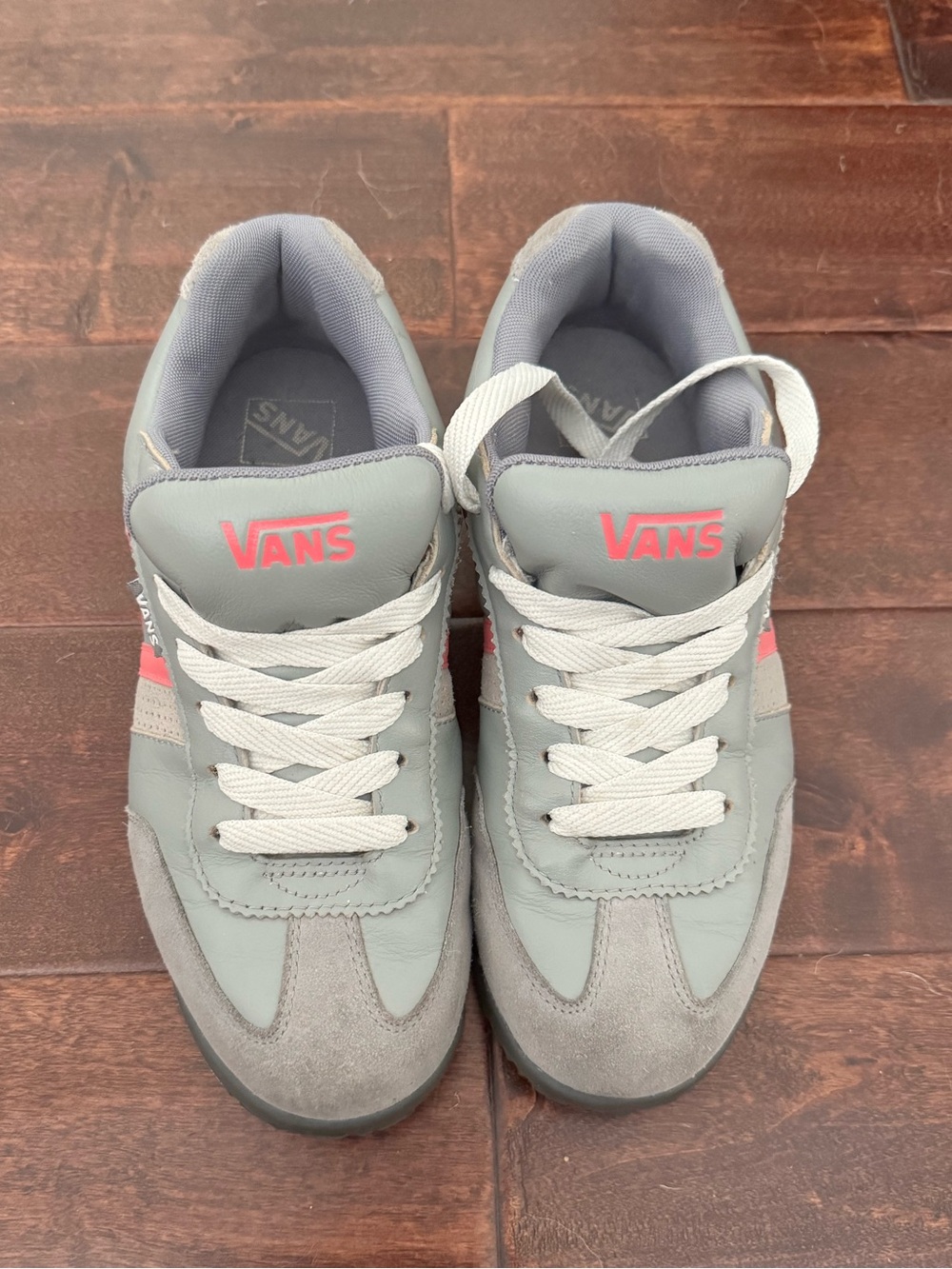 Vintage Quincy Vans grey pink sneakers 8.5